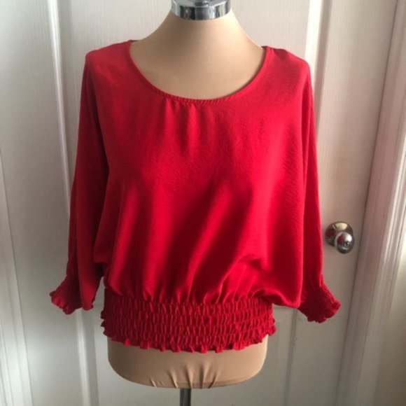 Vince Camuto Bright Red Smoked Dolman Sleeve Top Blouse Sz. Medium - Picture 3 of 13